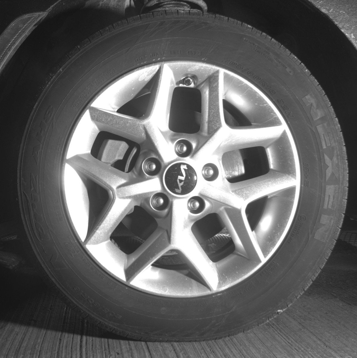 Used 2025 Kia Soul LX w/ LX Technology Package image 12