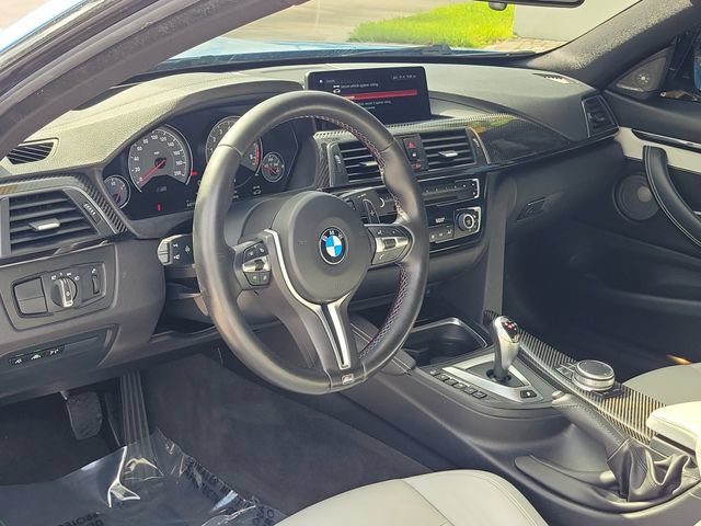 Used 2020 BMW M4 Coupe w/ Competition Package RWD image 15