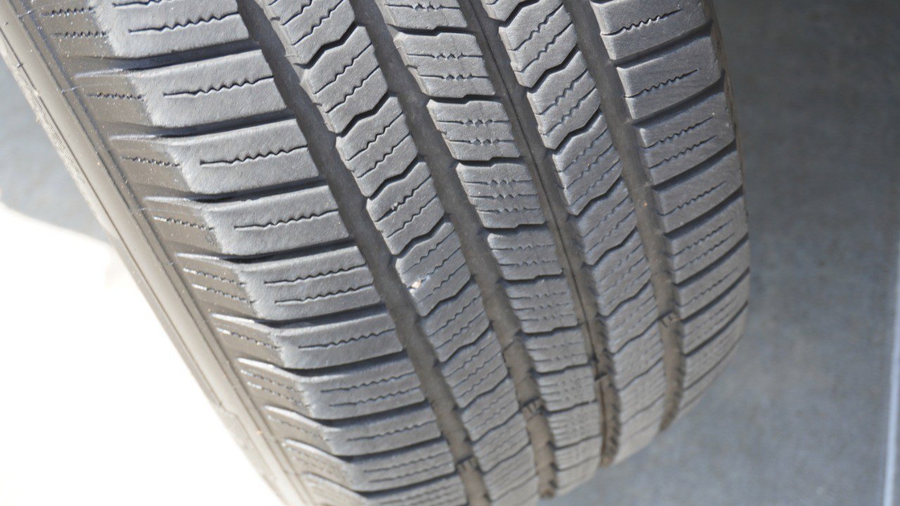 Used 2018 GMC Yukon XL SLT image 12