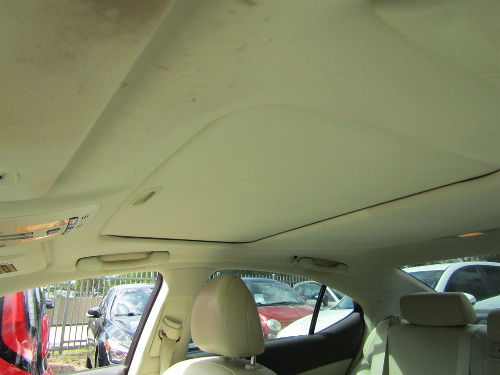 Used 2010 Lexus IS 250 RWD image 6