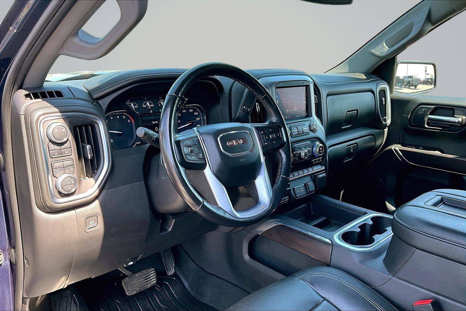 Used 2019 GMC Sierra 1500 SLT w/ SLT Premium Package AWD/4WD image 15