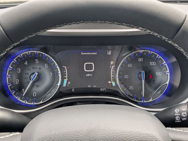 New 2026 Chrysler Voyager LX image 24