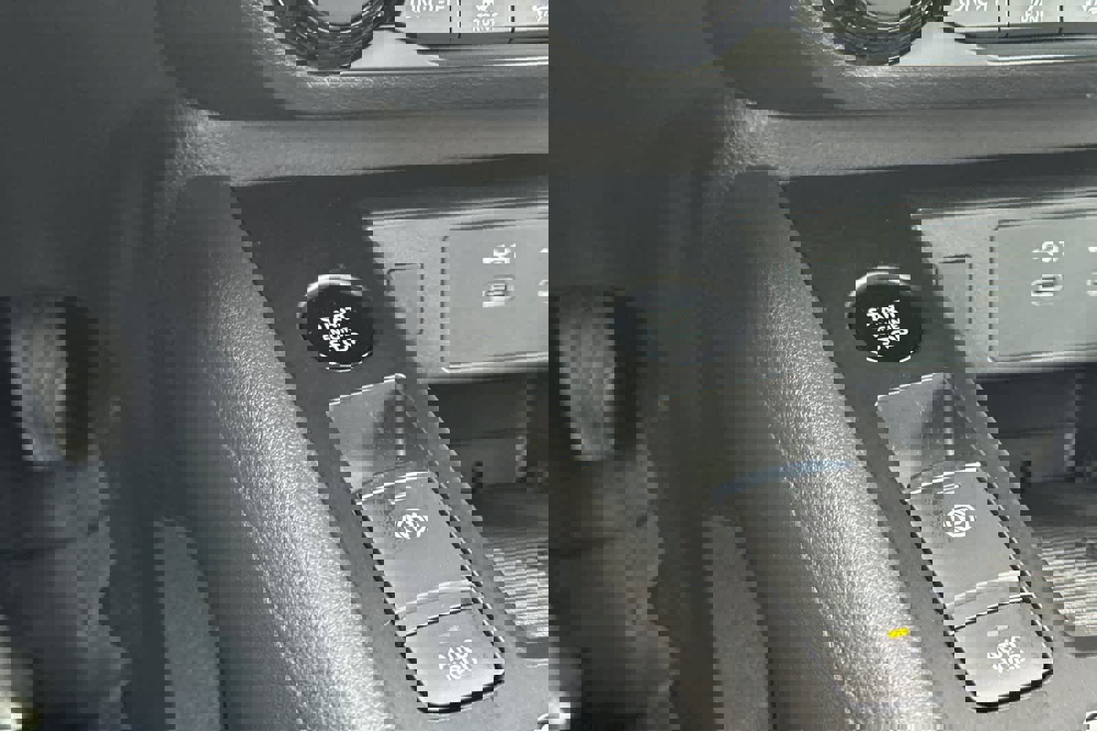 New 2026 Nissan Kicks SV w/ SV Premium Package image 22