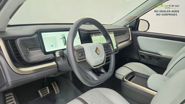 Used 2024 Rivian R1S Adventure AWD/4WD image 19