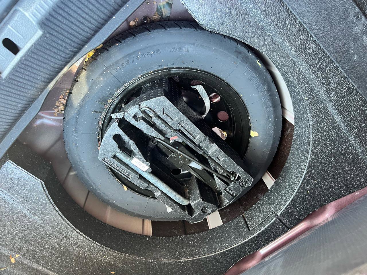 Used 2014 Volkswagen Passat 1.8T S image 27