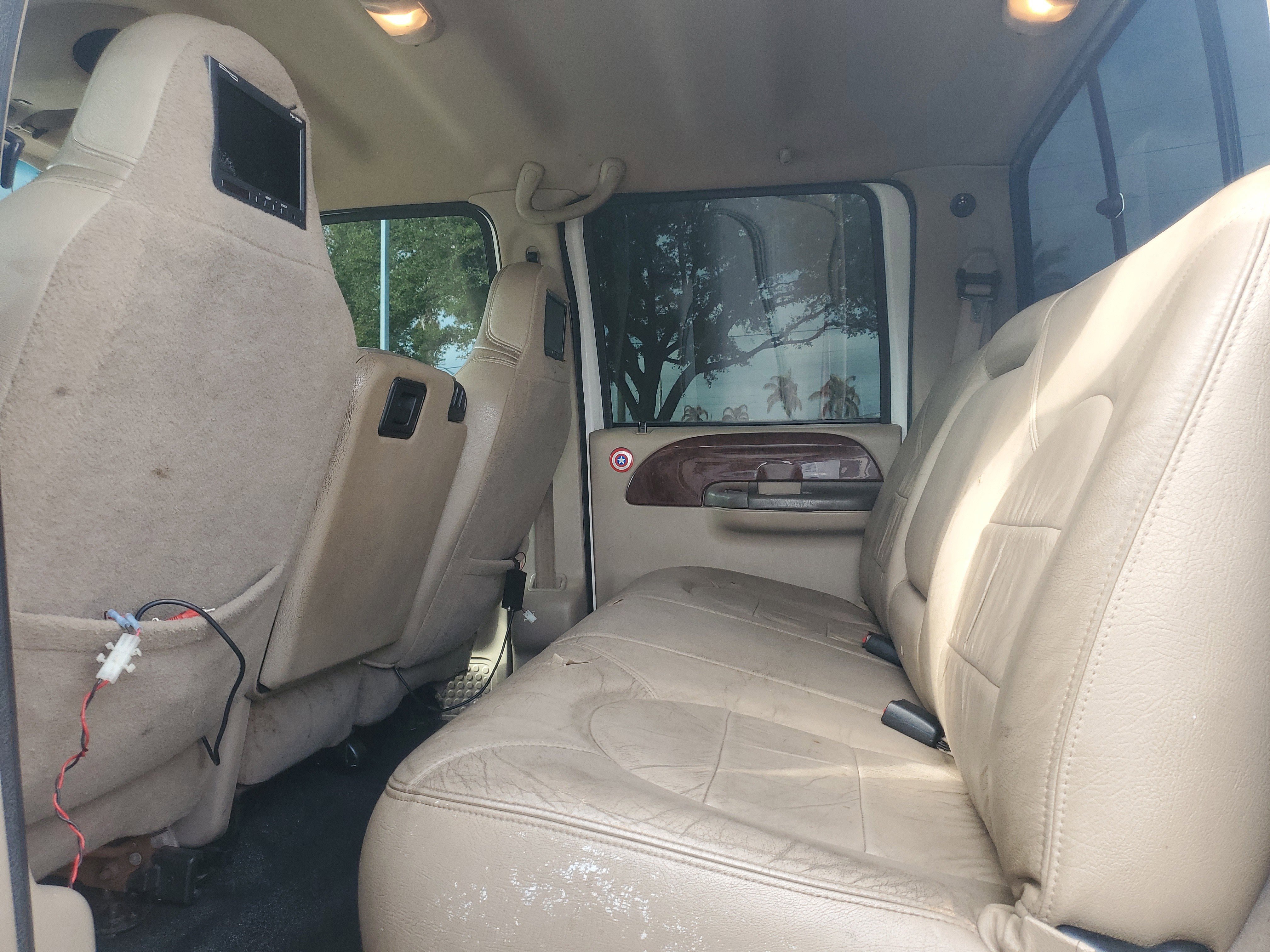 Used 2000 Ford F350 XL image 14