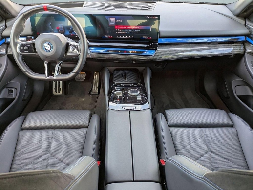 Used 2024 BMW i5 M60 w/ Premium Package image 22