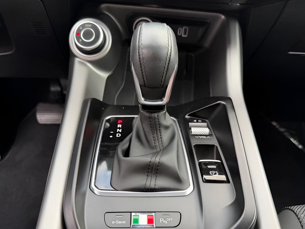 Used 2024 Alfa Romeo Tonale Ti AWD/4WD image 54