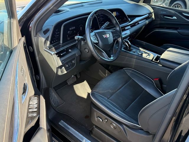 Used 2024 Cadillac Escalade Sport image 10