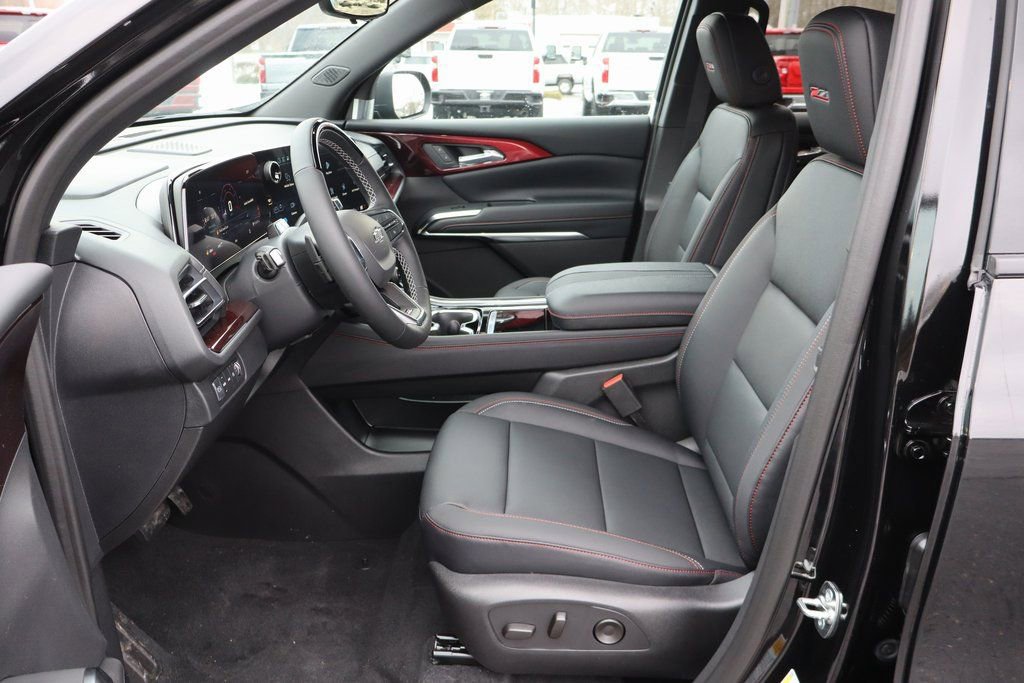 New 2026 Chevrolet Traverse Z71 w/ Enhanced Driving Package image 5