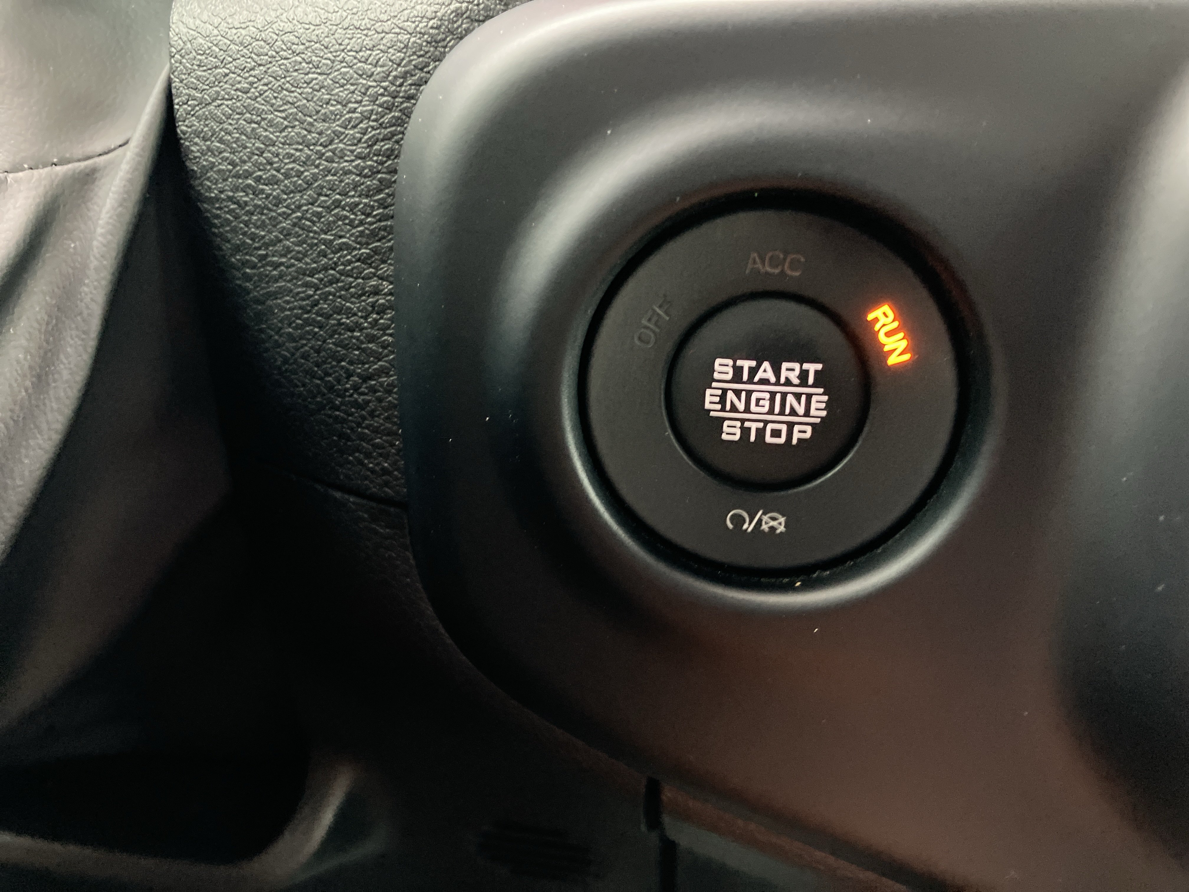 Used 2022 Jeep Gladiator Rubicon w/ LED Lighting Group AWD/4WD image 23