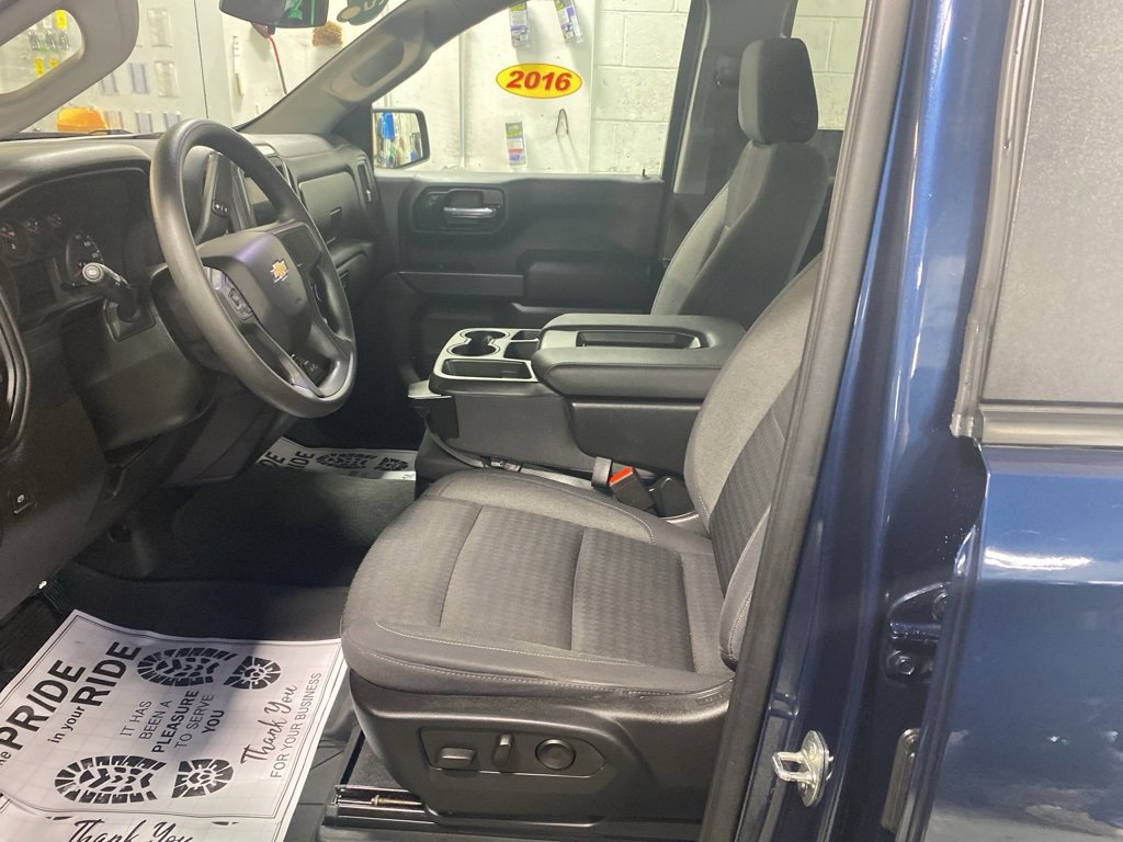 Certified 2022 Chevrolet Silverado 1500 Custom image 21