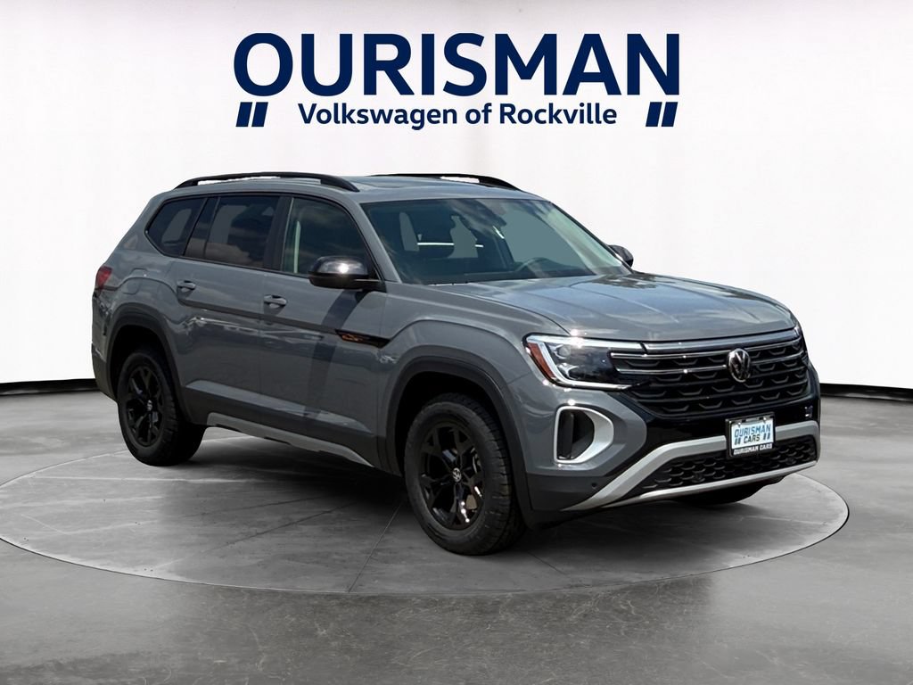 New 2026 Volkswagen Atlas Peak Edition