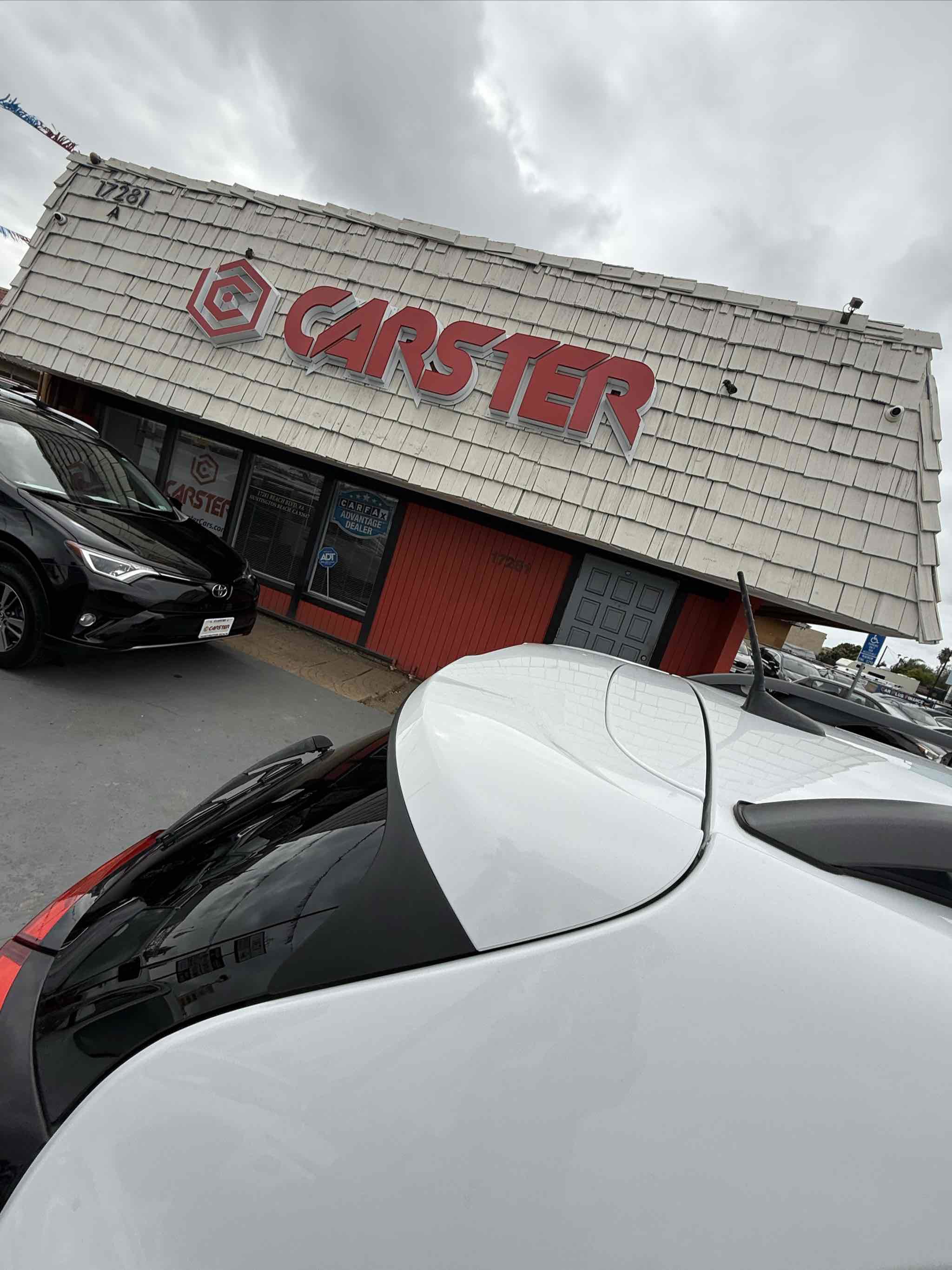 Used 2018 Jeep Cherokee Trailhawk image 22