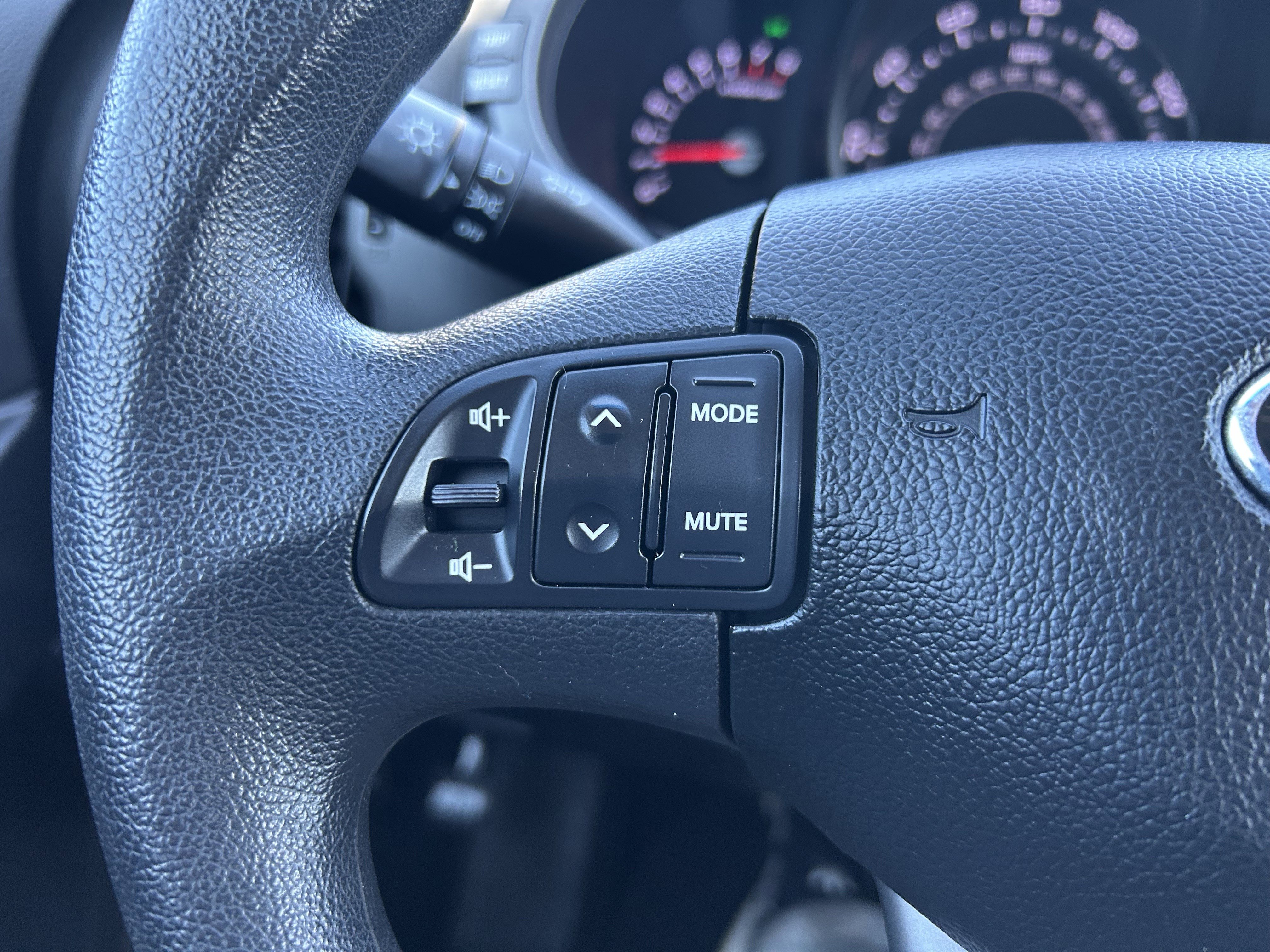 Used 2014 Kia Sportage LX image 17