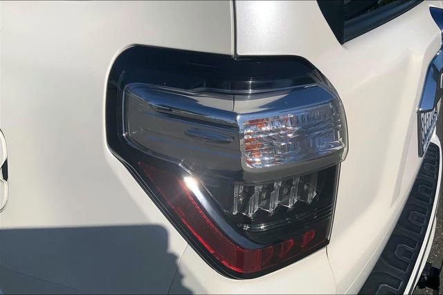 Used 2017 Toyota 4Runner Limited image 30