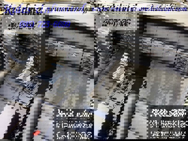 Used 1990 Cadillac Allante image 28