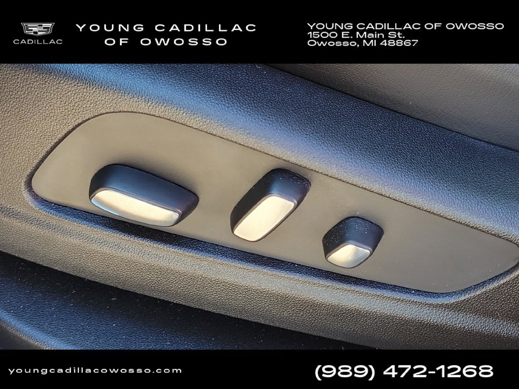 Certified 2026 Cadillac XT5 Sportv w/ LPO, Floor Liner Package AWD/4WD image 8