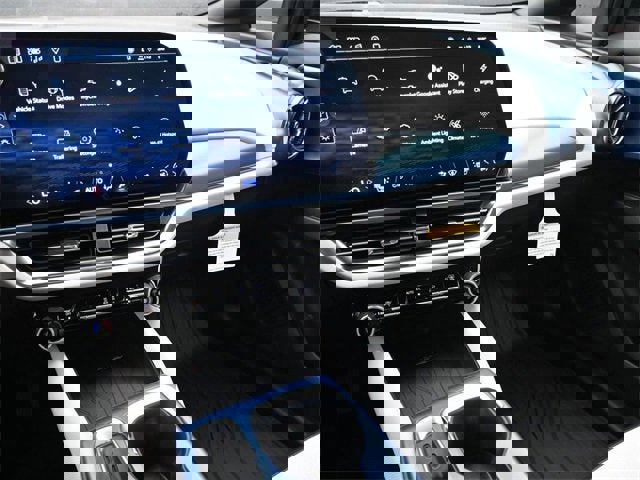 New 2026 Chevrolet Equinox EV LT image 37