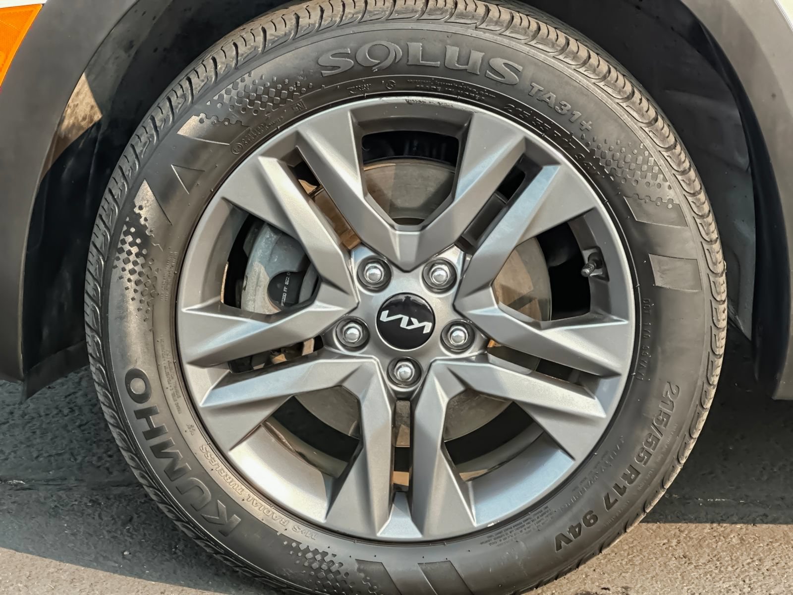 Used 2023 Kia Seltos S AWD/4WD image 25