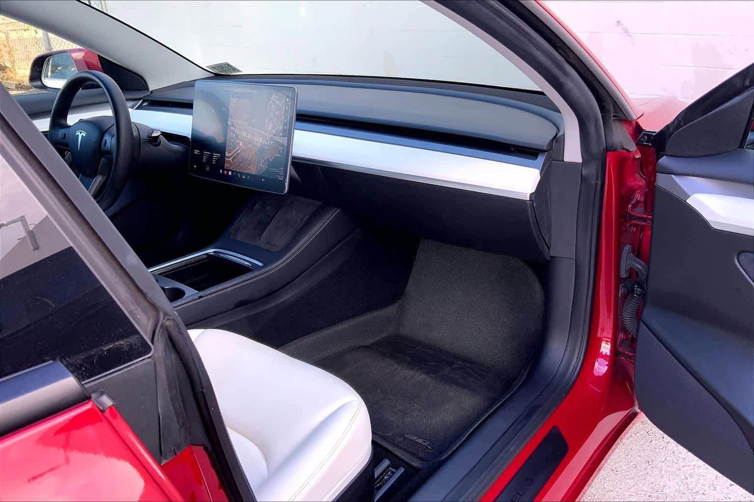 Used 2022 Tesla Model 3 Performance AWD/4WD image 23