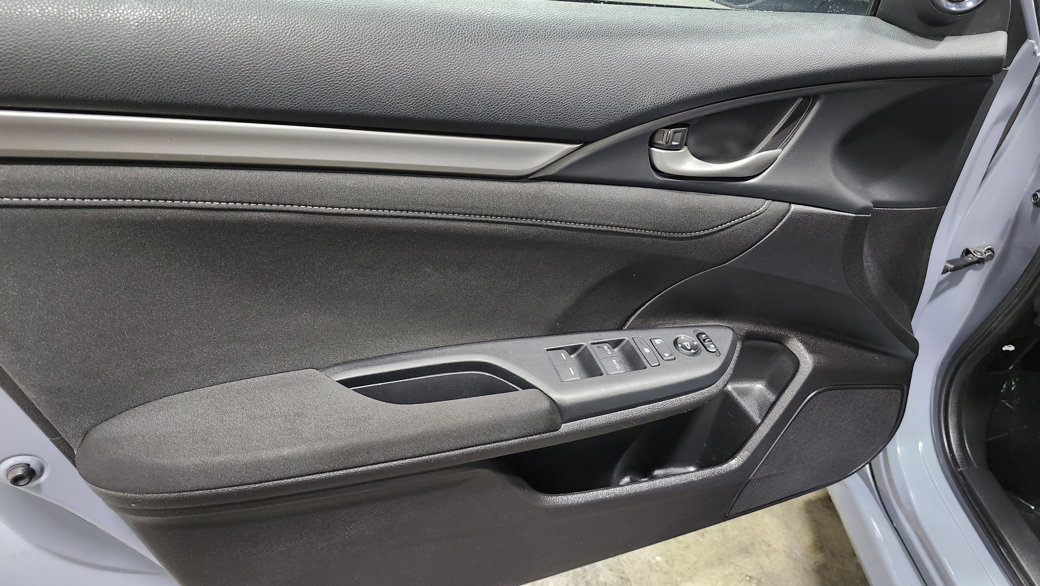 Used 2021 Honda Civic EX image 24