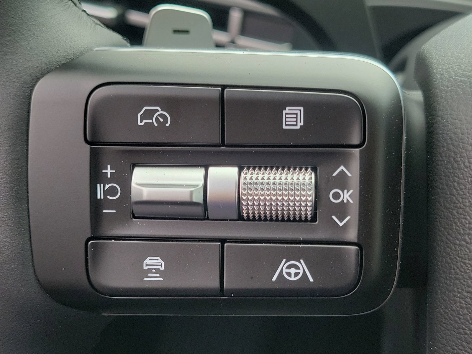 New 2026 Hyundai Santa Fe SEL AWD/4WD image 8