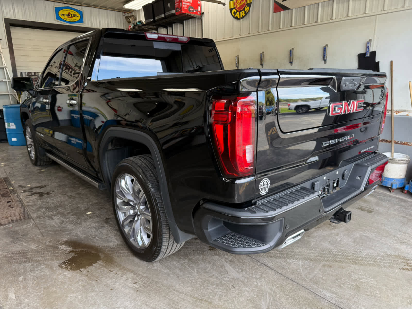 Used 2023 GMC Sierra 1500 Denali image 7