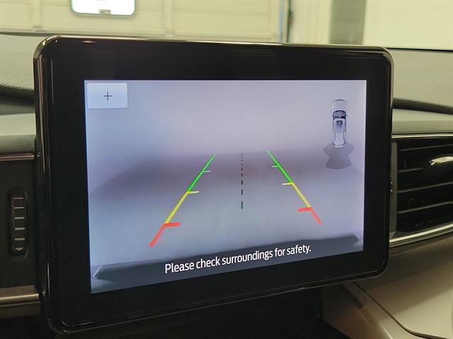 Used 2023 Ford Explorer XLT w/ Equipment Group 202A image 28