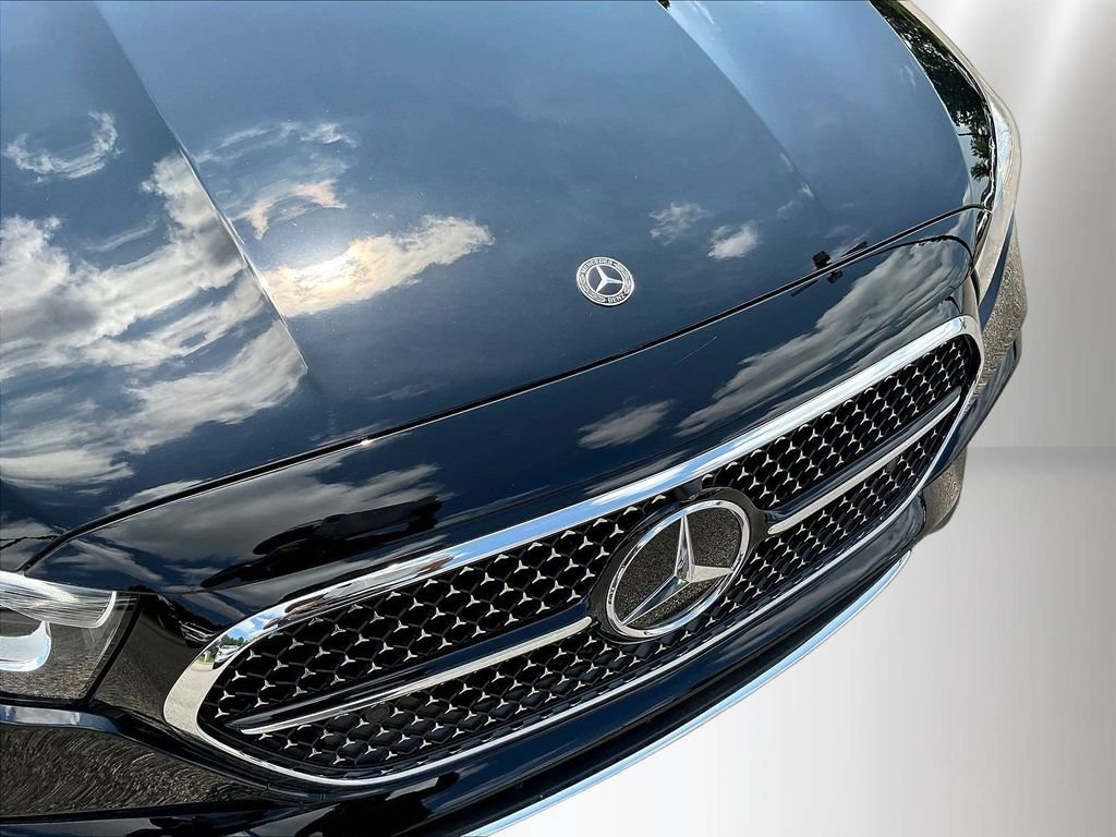 Used 2025 Mercedes-Benz E 450 4MATIC Sedan w/ Winter Package image 35