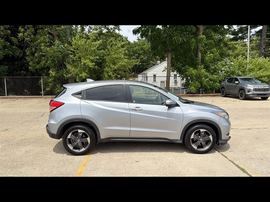 Used 2018 Honda HR-V EX image 6