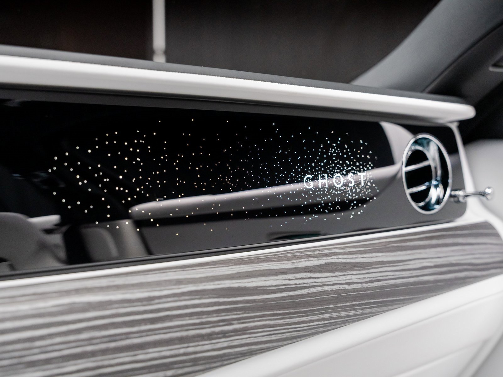 Used 2021 Rolls-Royce Ghost image 51