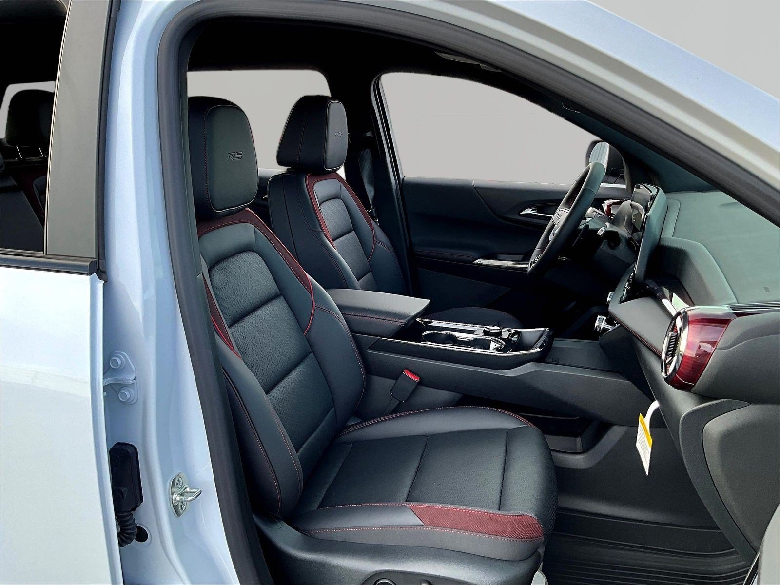 New 2027 Chevrolet Equinox RS w/ Safety and Technology Package FWD image 19