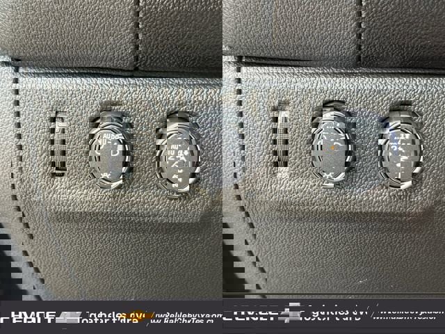 Used 2022 Chevrolet Colorado ZR2 image 25