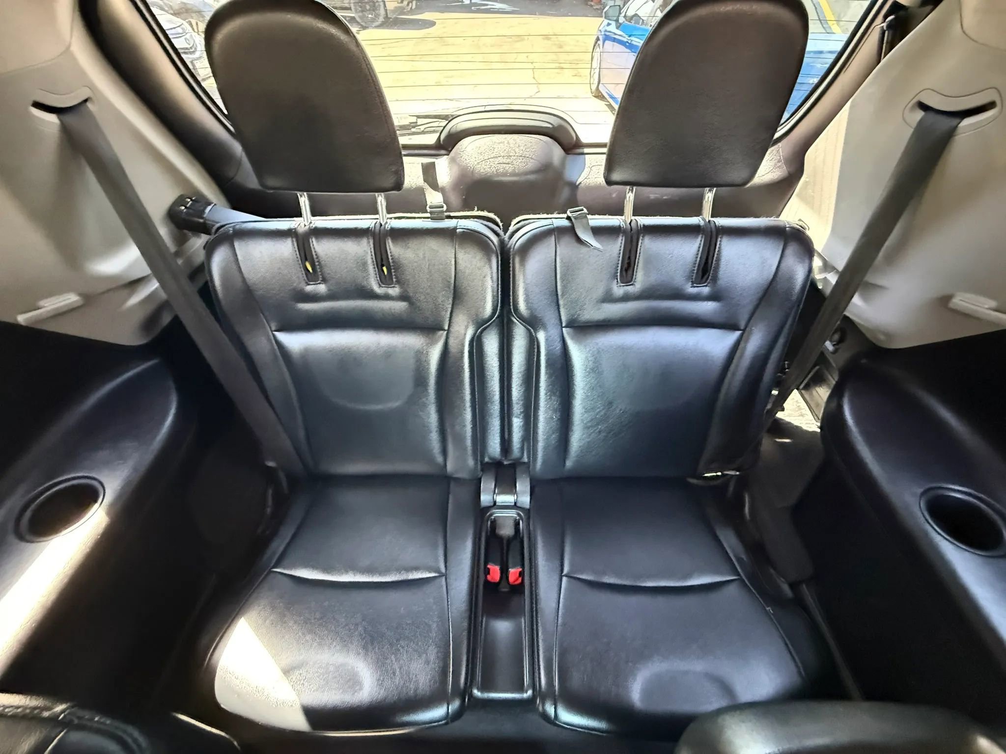 Used 2013 Toyota Highlander SE image 17