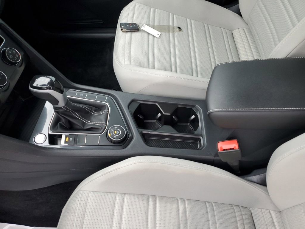 Used 2024 Volkswagen Tiguan S image 27