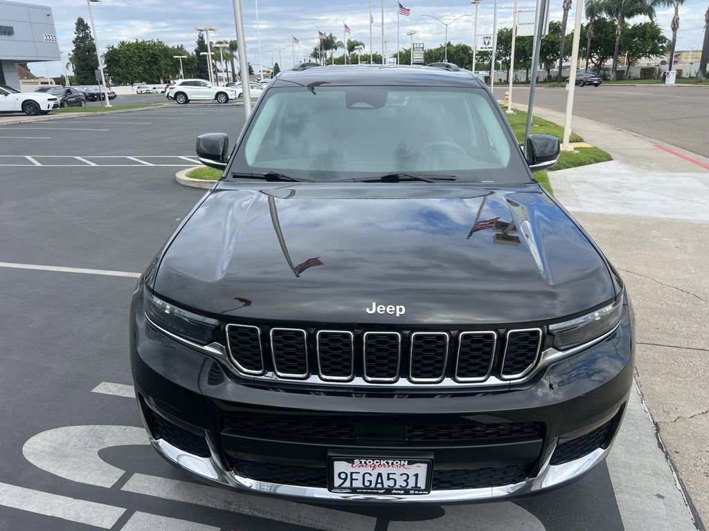 Used 2023 Jeep Grand Cherokee L Limited w/ Trailer Tow Group (B) AWD/4WD image 9