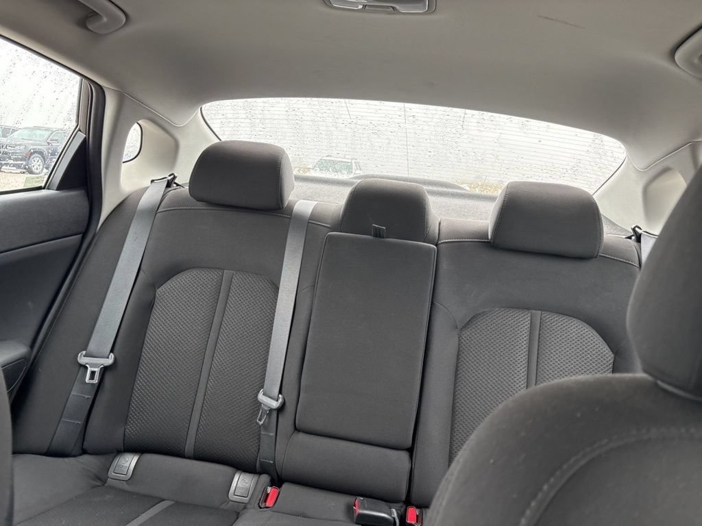Used 2016 Kia Optima LX FWD image 35