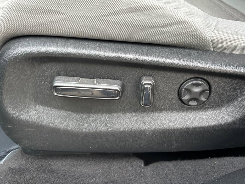 Used 2018 Honda CR-V EX image 23