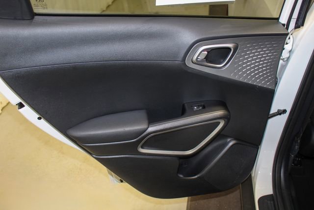 Used 2024 Kia Soul LX w/ Option Group 015 image 12