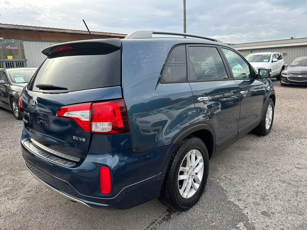 Used 2015 Kia Sorento LX FWD image 6