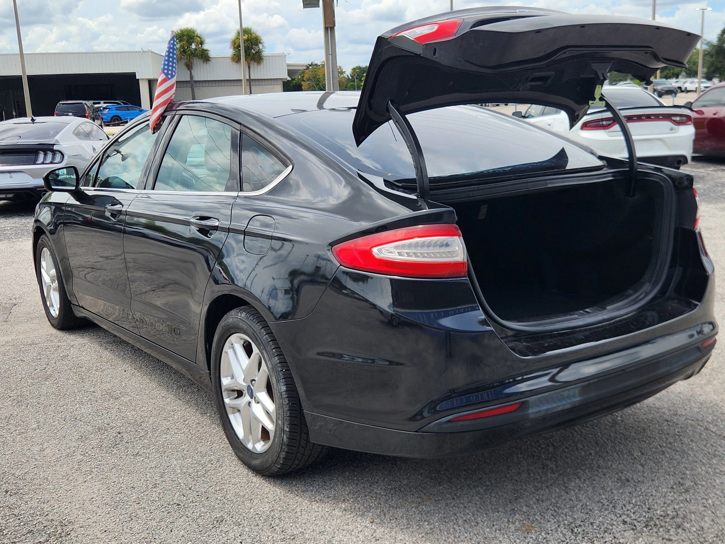 Used 2013 Ford Fusion SE image 18