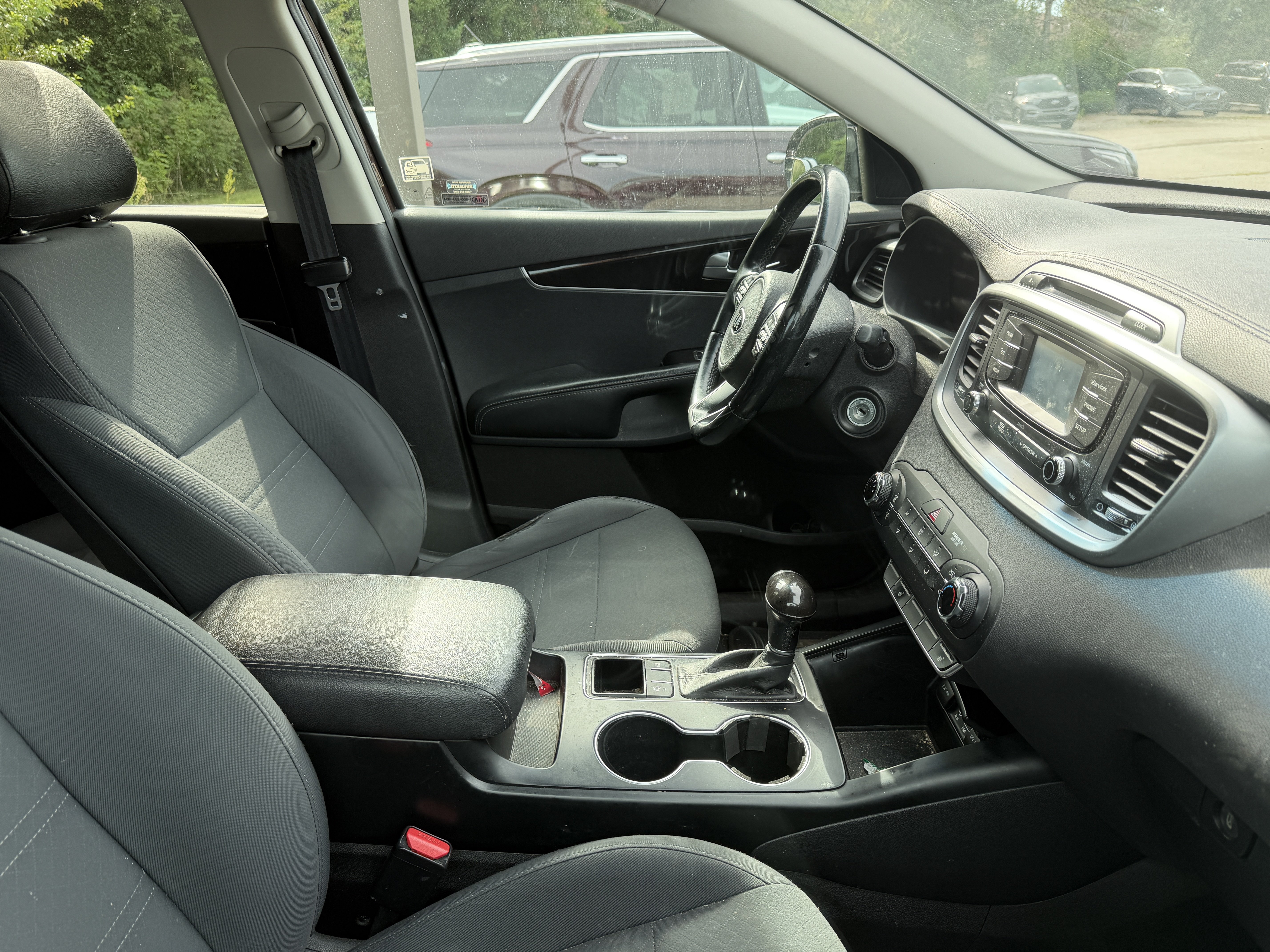 Used 2016 Kia Sorento FWD w/ LX Convenience Package image 12