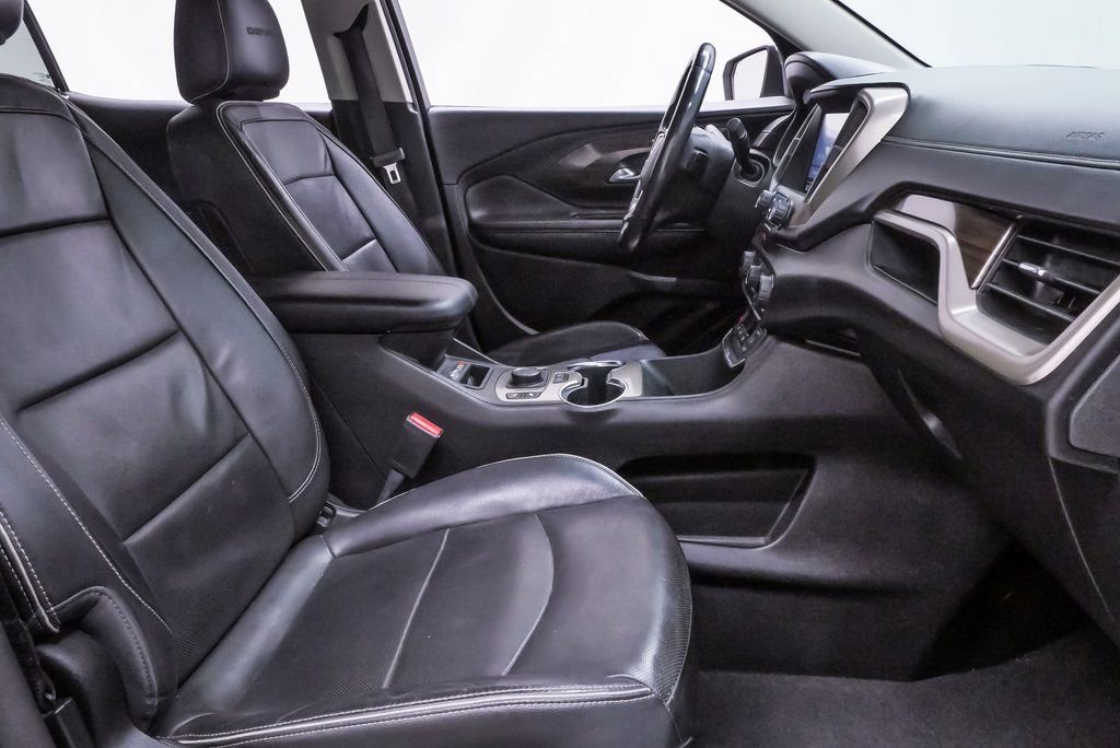 Used 2018 GMC Terrain Denali w/ Advanced Safety Package image 13