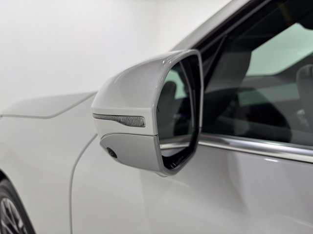 Used 2026 BMW X3 xDrive30i w/ Premium Package AWD/4WD image 9