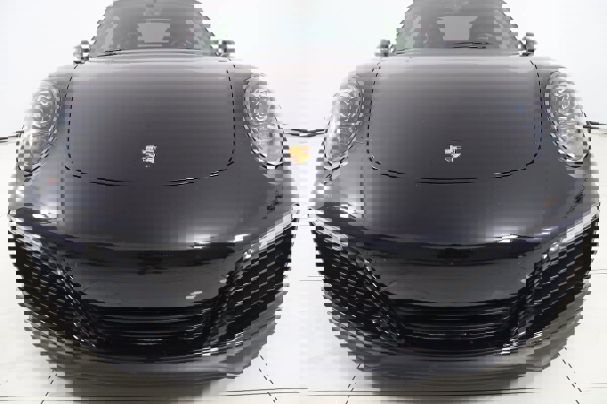 Used 2019 Porsche 911 Carrera T w/ Carrera T Interior Package image 61