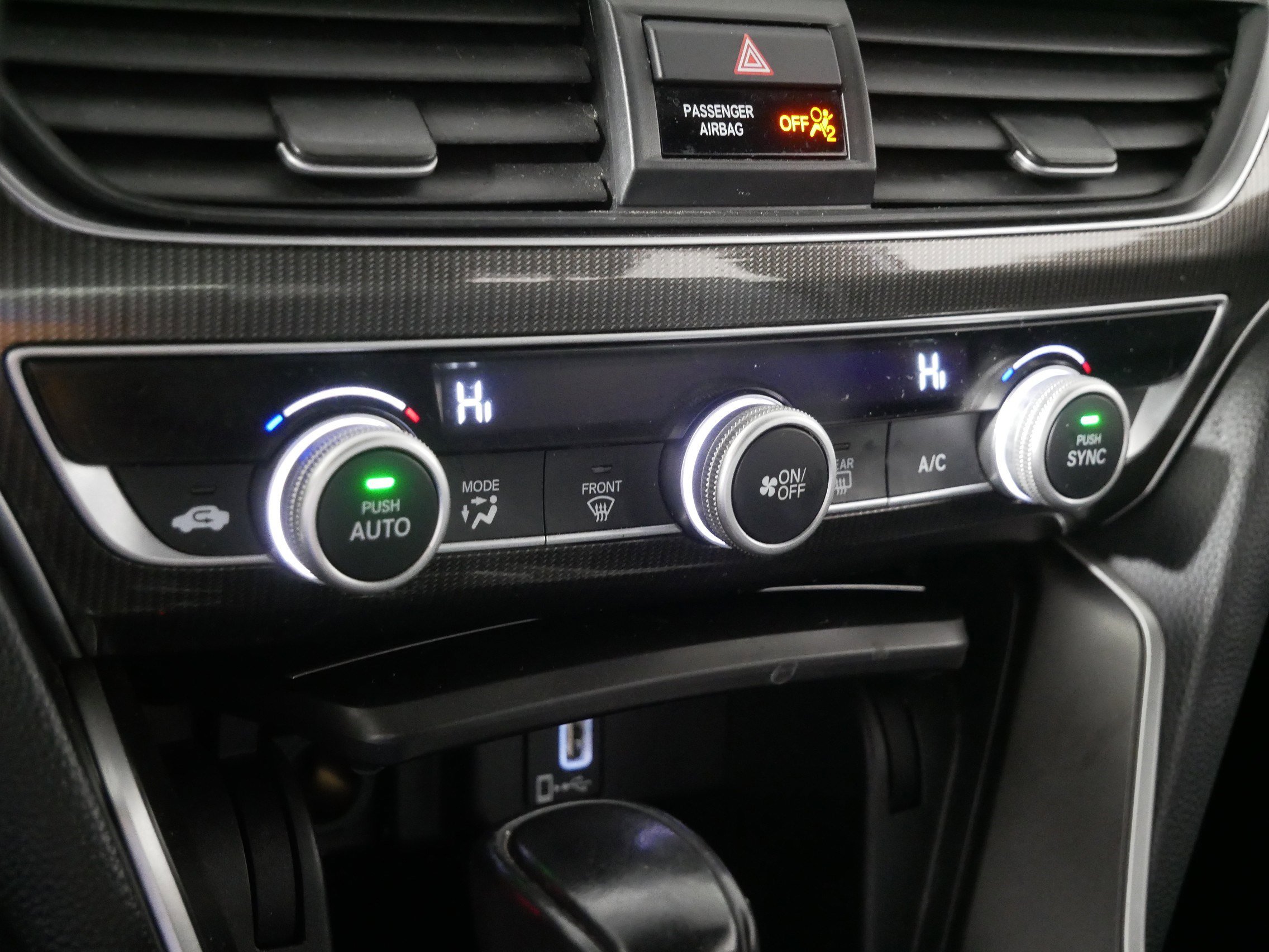 Used 2018 Honda Accord Sport image 23