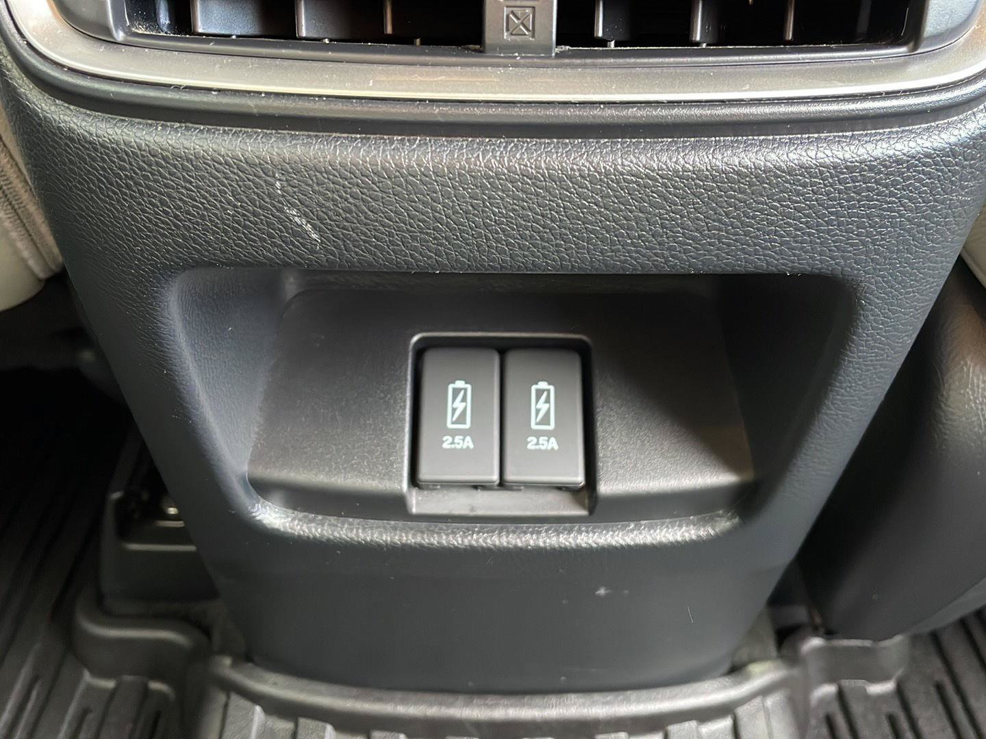 Used 2020 Honda CR-V Touring image 27