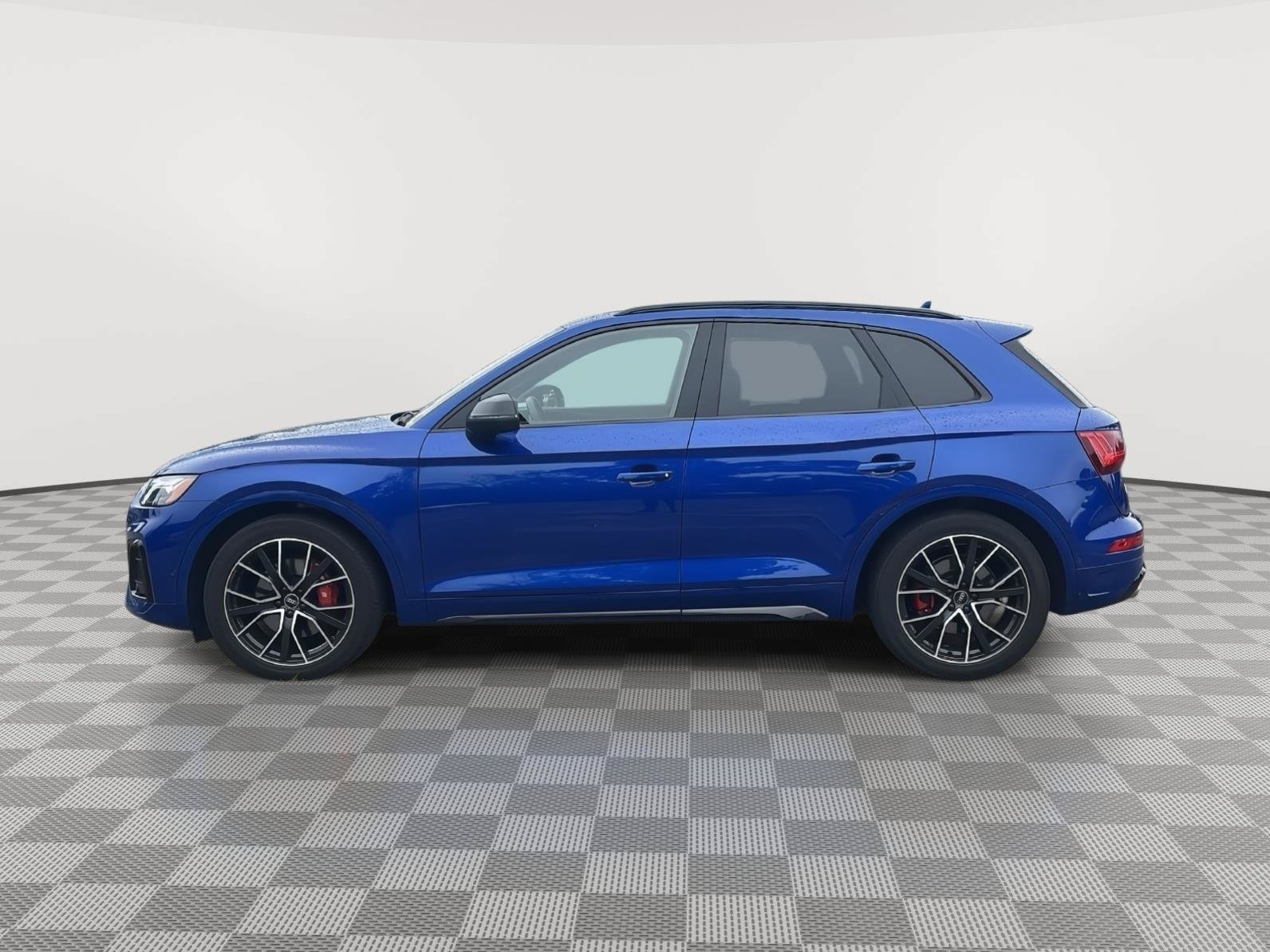 Used 2021 Audi SQ5 Prestige AWD/4WD image 23