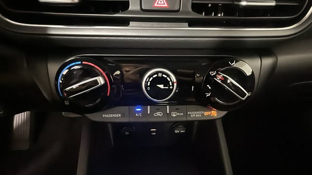 Certified 2023 Hyundai Kona SE AWD/4WD image 21